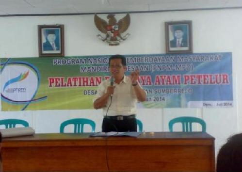 M. Taufik beri pelatihan budidaya ayam petelur